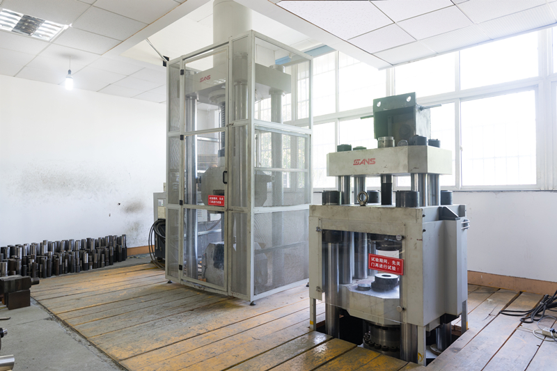 200TON-ELEKTRO-SERVO-MAKINË PROVUESE