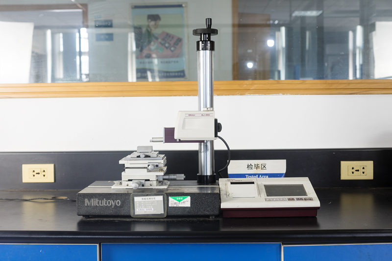 SIPËRFAQËSIA-INSTRUMENT MATES